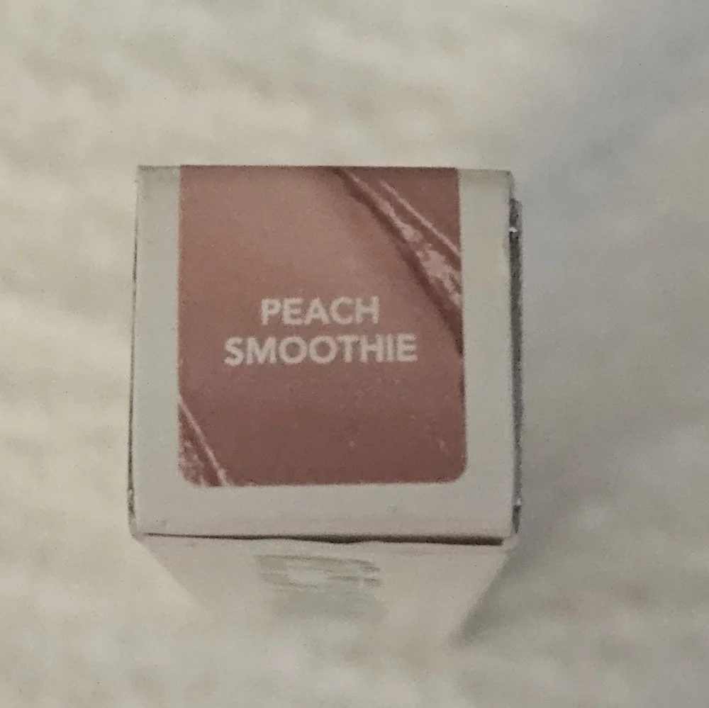 Buxom Full On Plumping Lip Balm shade Peach Smoothie
